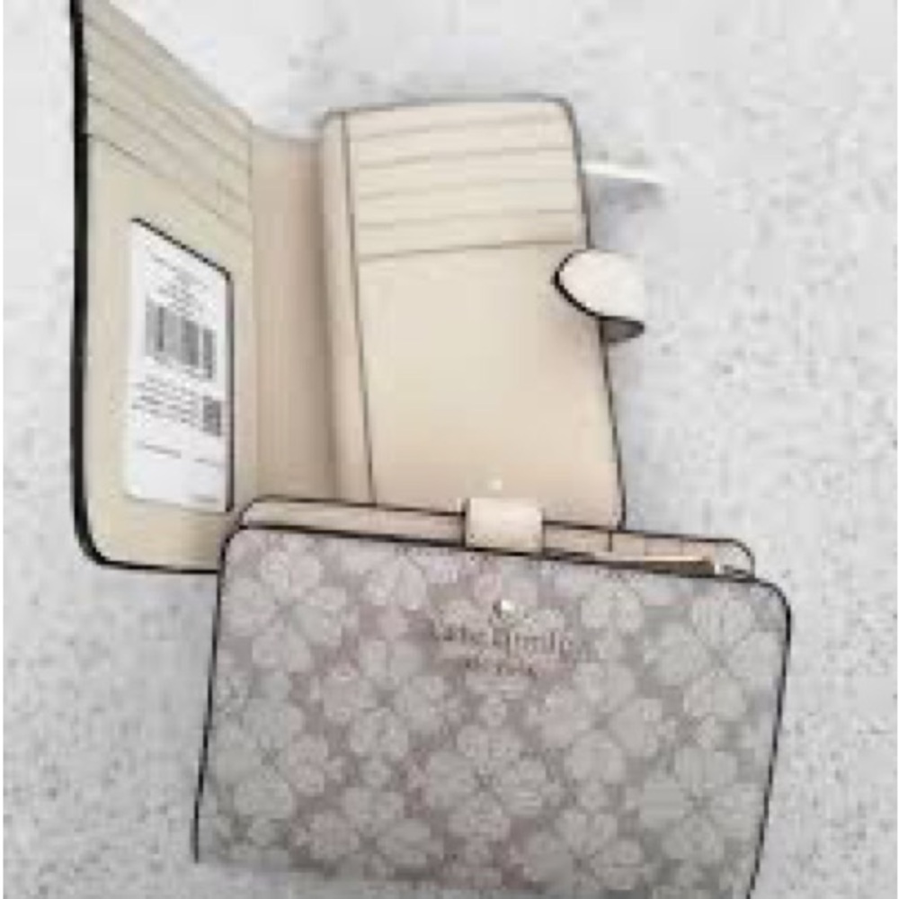 NWT Kate Spade Signature Spade Flower Medium Compact Bifold Wallet Dark Beige